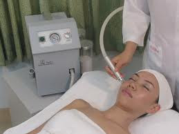 Microdermabrasion Delhi